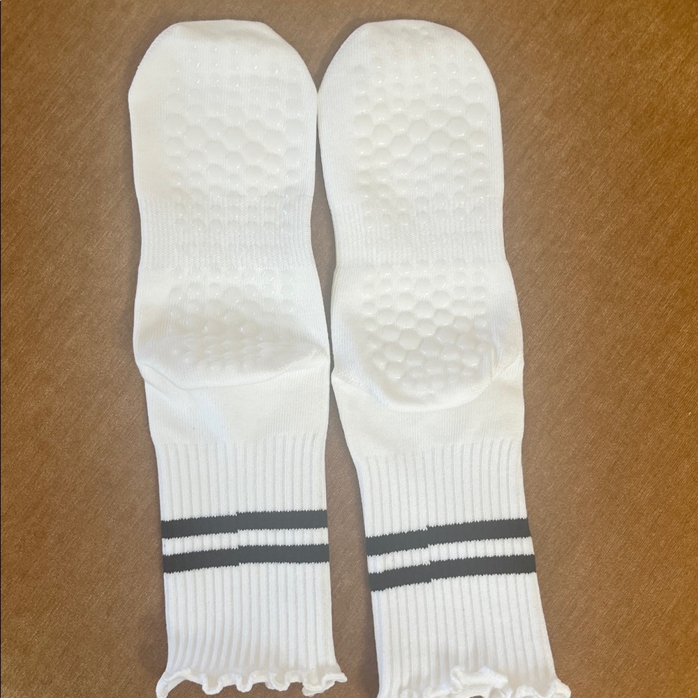 Yoga Sports new grip sox